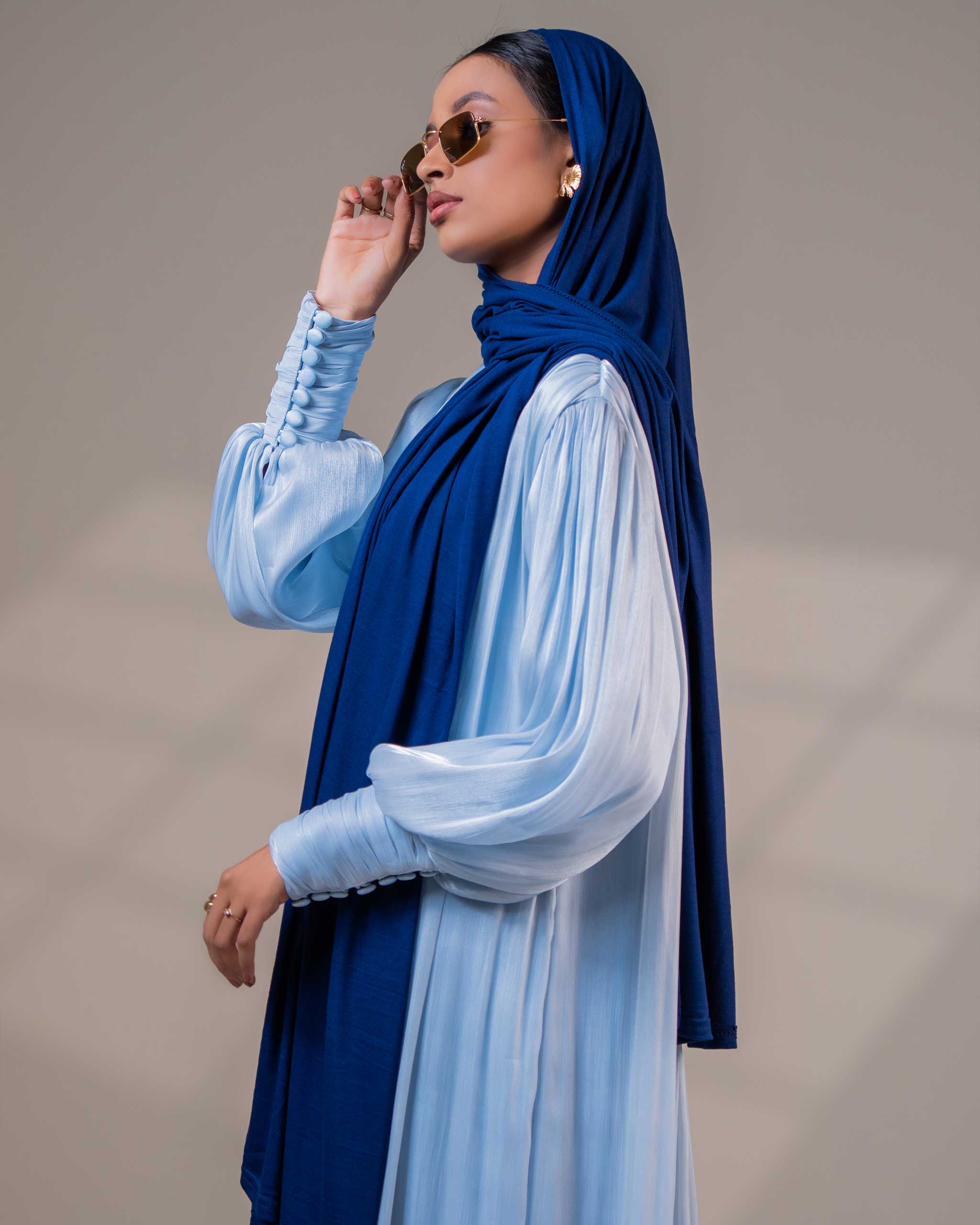 Frost Shimmer - Evening Abaya - Image 4