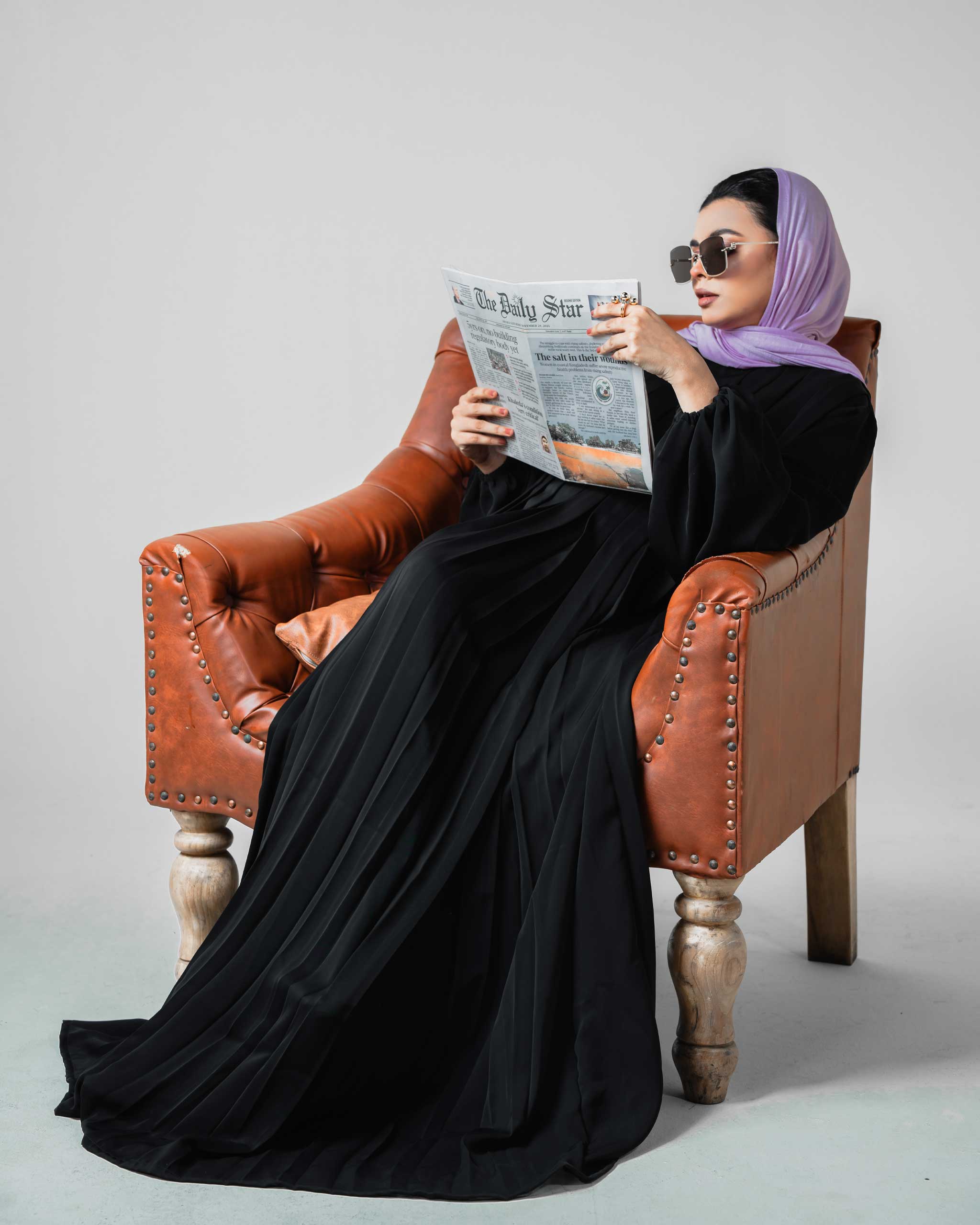Noir – Modern Muse Abaya - Image 2